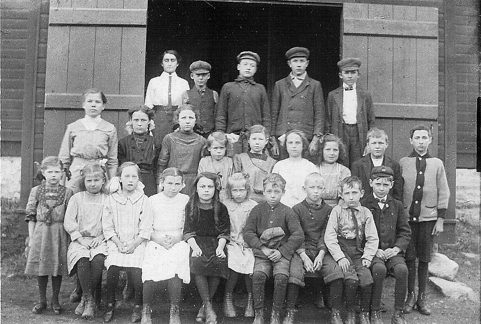 Photograph of a school class at Elphin, Ontario, about 1912 or 1913.
