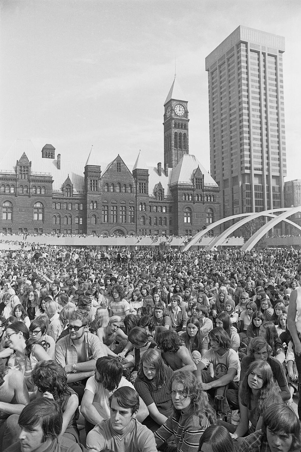 Crowd at Lighthouse Concert at City Hall, Toronto, 1970.